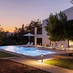 Myrtia - Luxury Hidden Gem