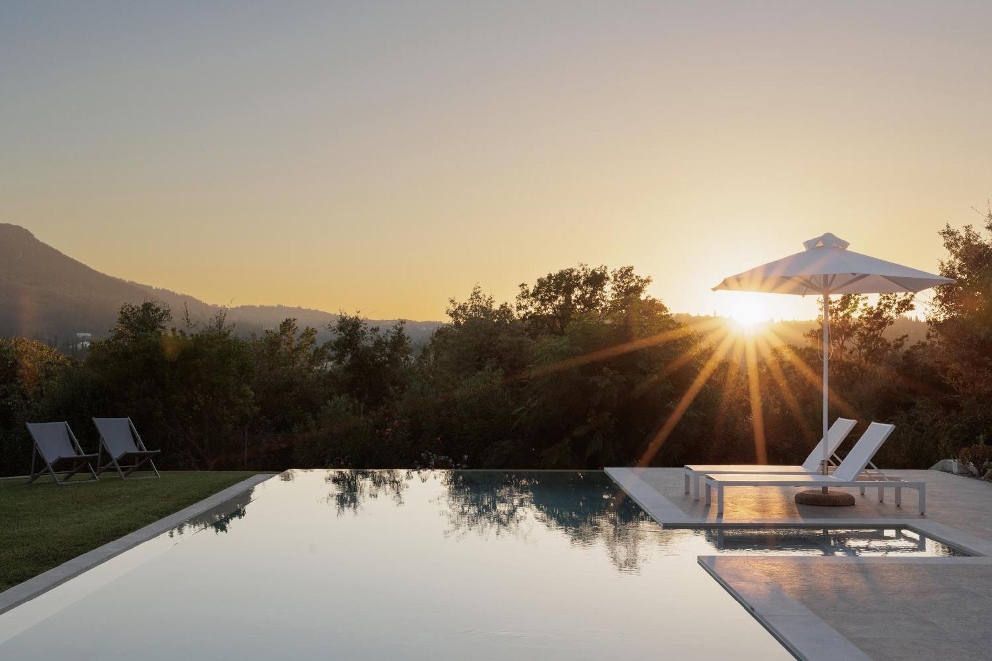 Myrtia - Luxury Hidden Gem Villa *