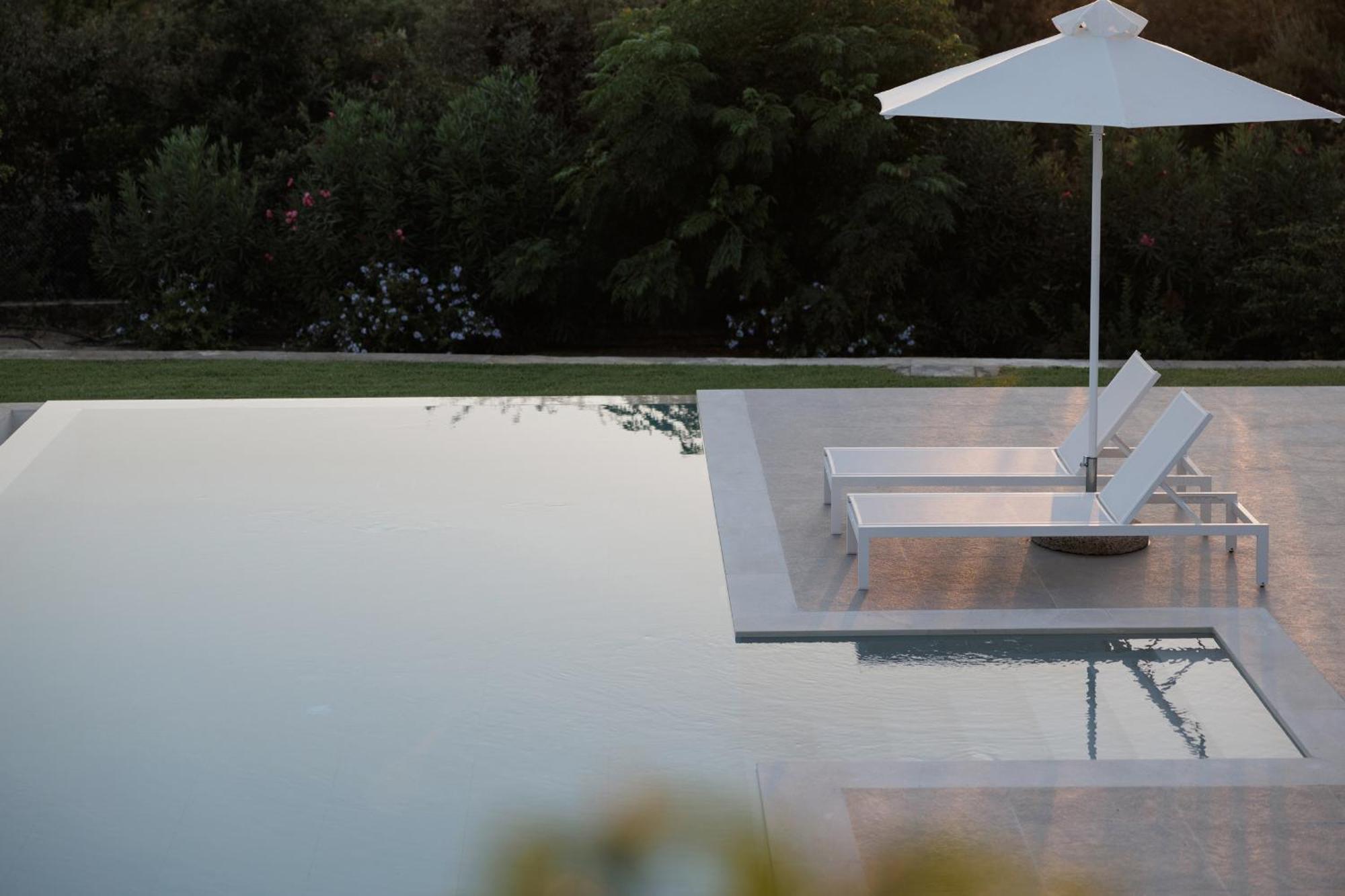 Myrtia - Luxury Hidden Gem *