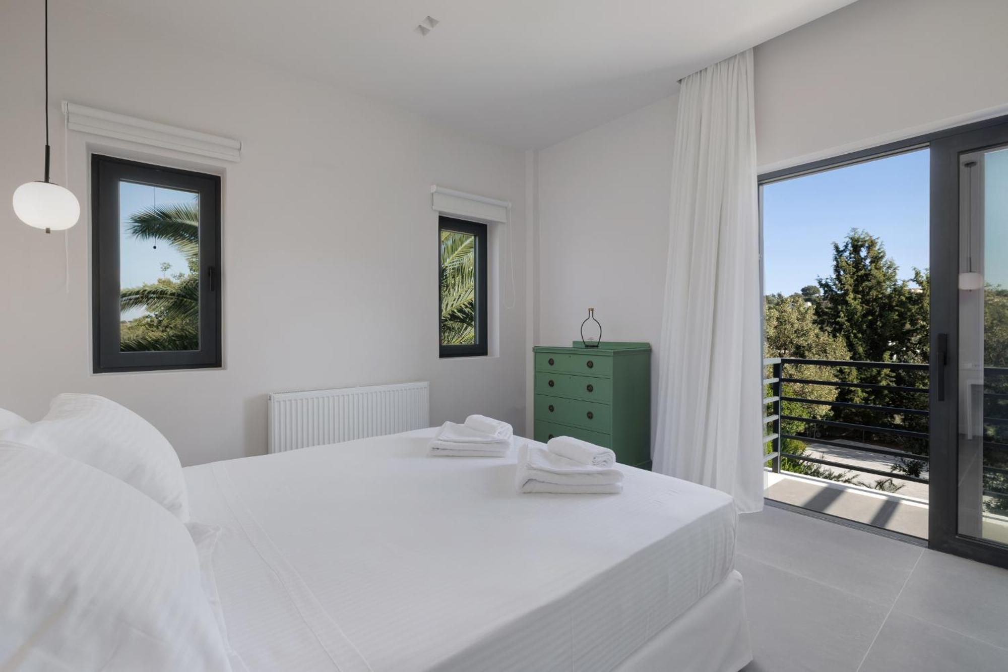 Villa Myrtia - Luxury Hidden Gem Corfu (city)