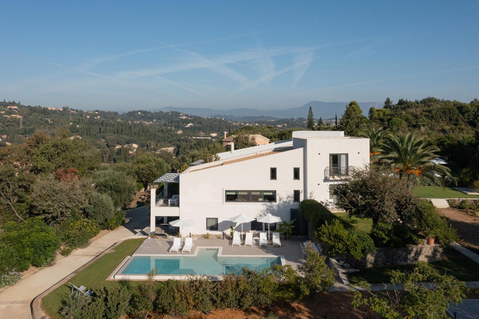 Villa Myrtia - Luxury Hidden Gem Corfu (city)